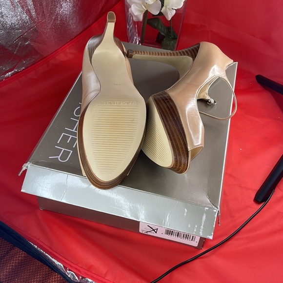 Marc Fisher NIB Size 8.5 - Picture 3 of 6